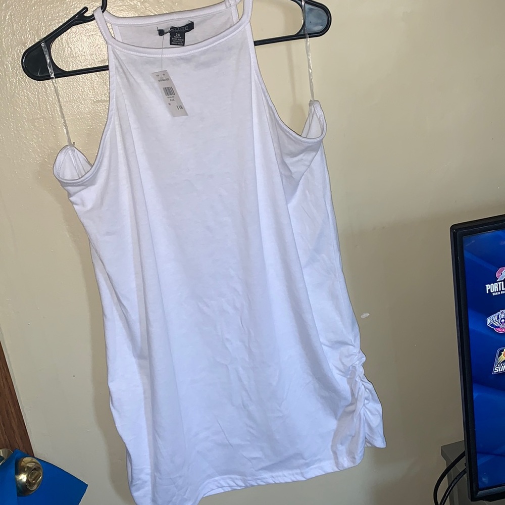 Brand new Rogue collection tank top size 2X never worn